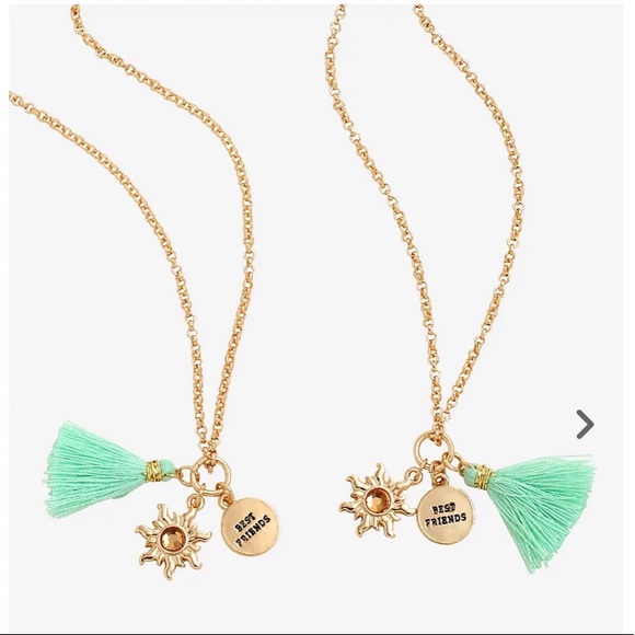 ❗️RESERVE❗️Tangled Mini Backpack - Picture 11 of 12